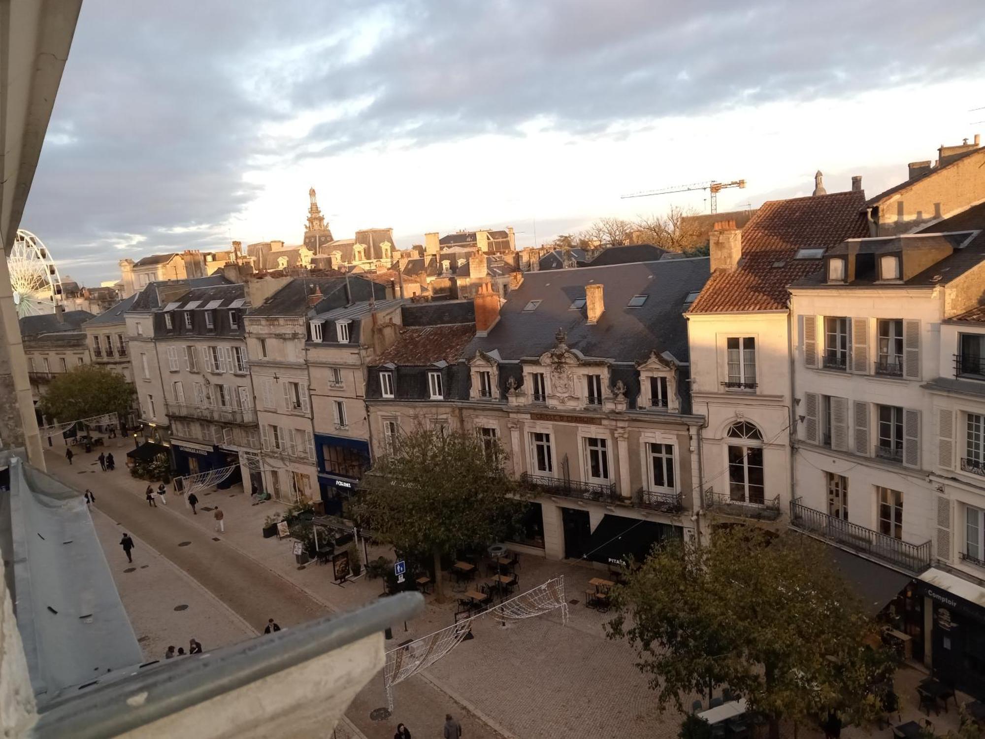 Cosy & Tendance Spa Poitiers Buitenkant foto