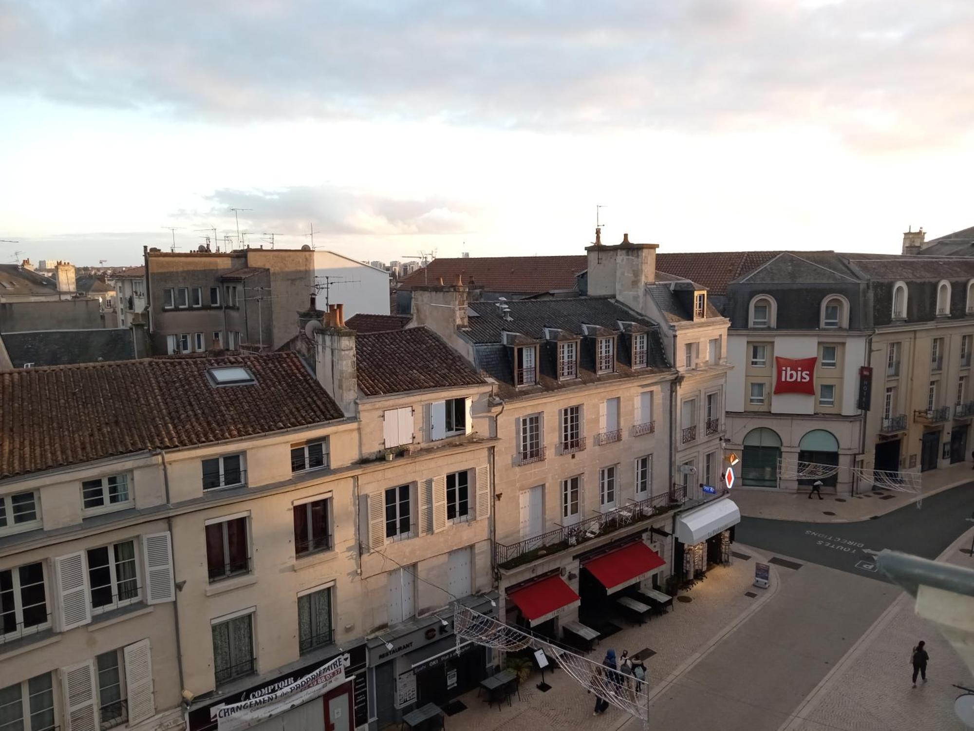 Cosy & Tendance Spa Poitiers Buitenkant foto